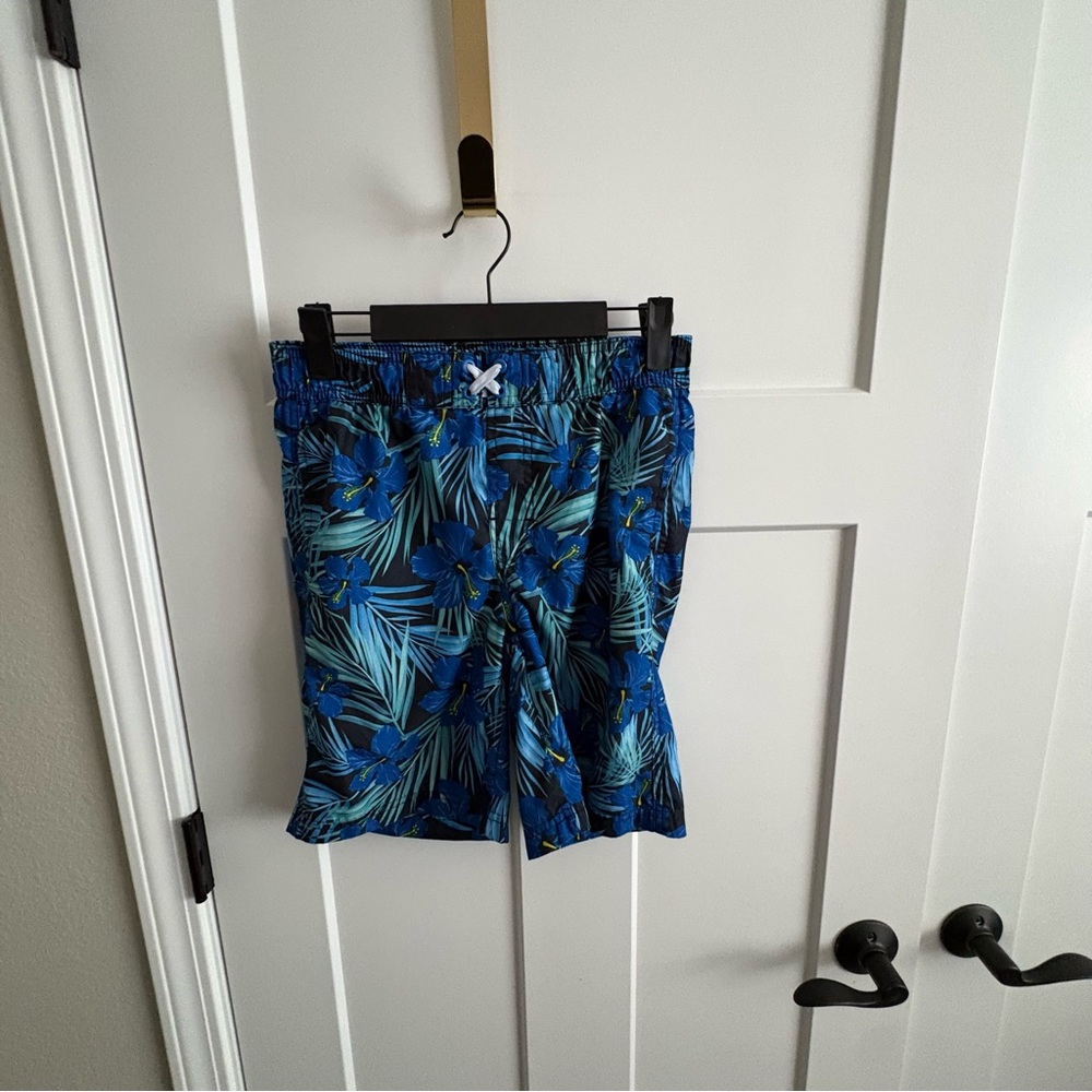 Boys, swim, M, 8/10, trunks, beach, vacation, spring break ready. Same/next day